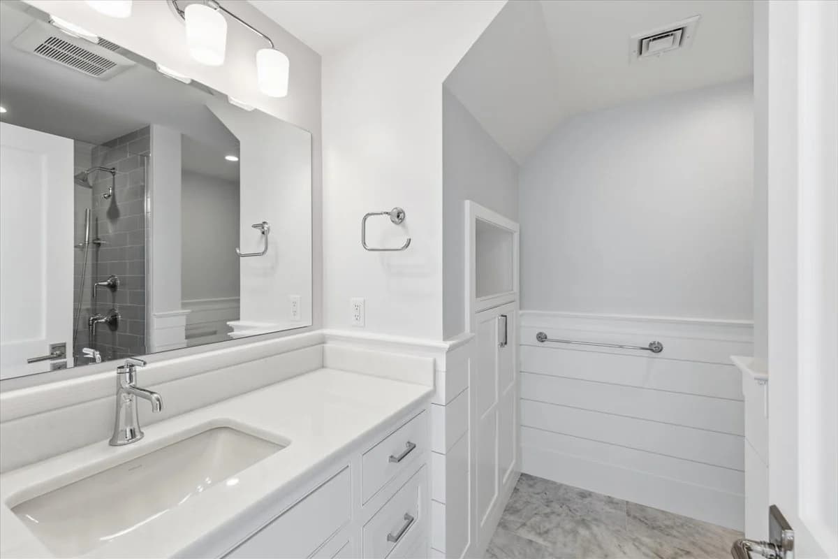 Olivia's Oasis - Image 23