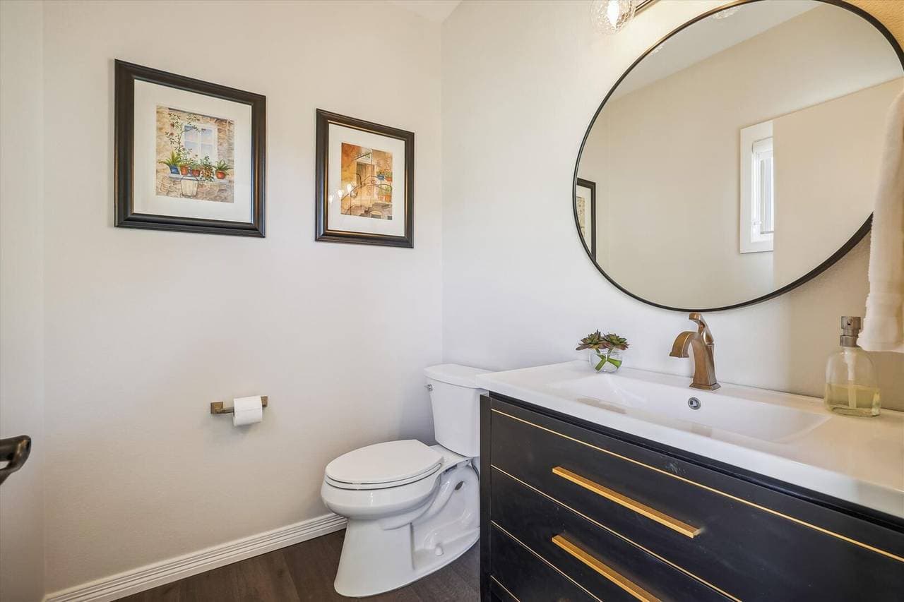 Corinthian Bella Vista - Image 16