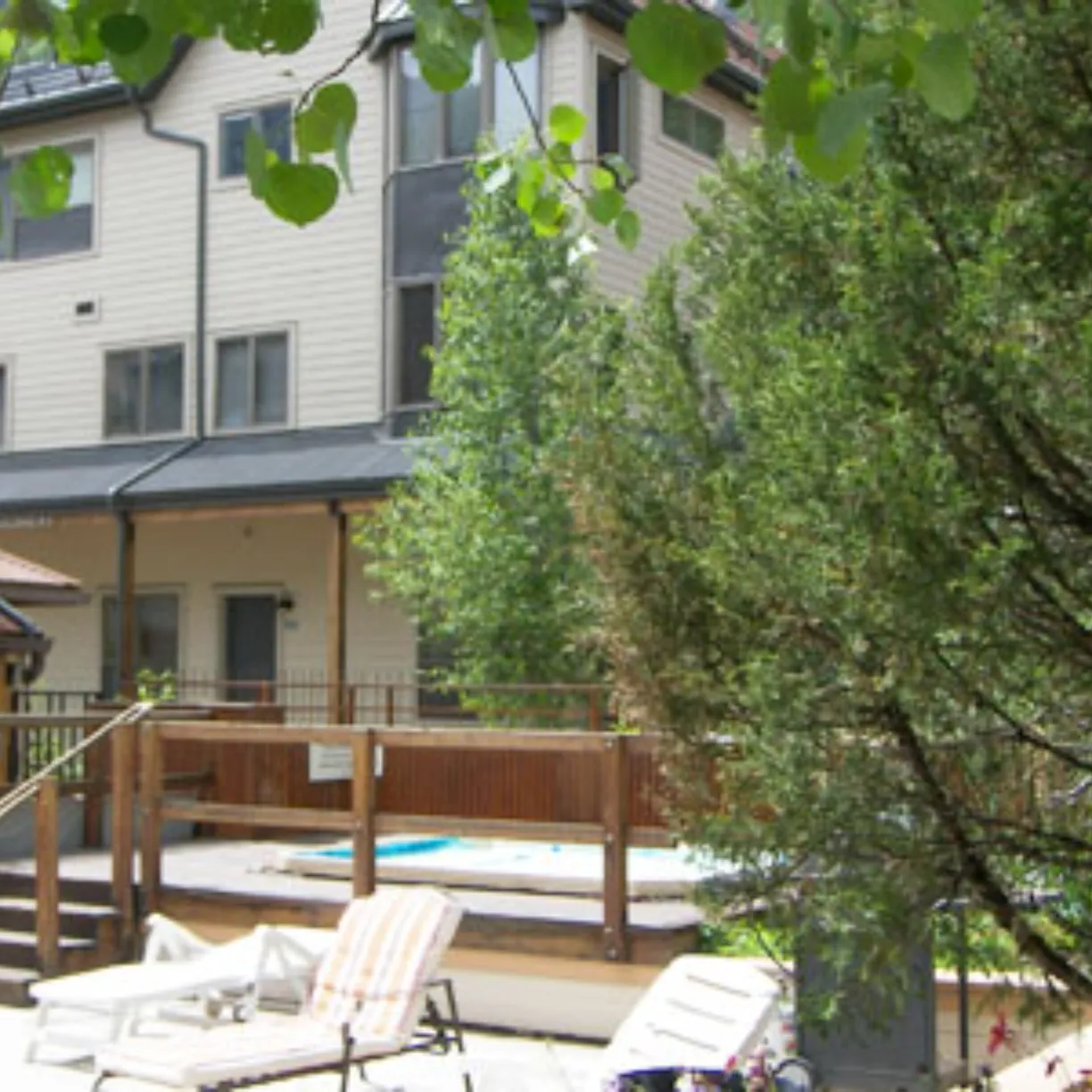 Lulu Residence - Image 8