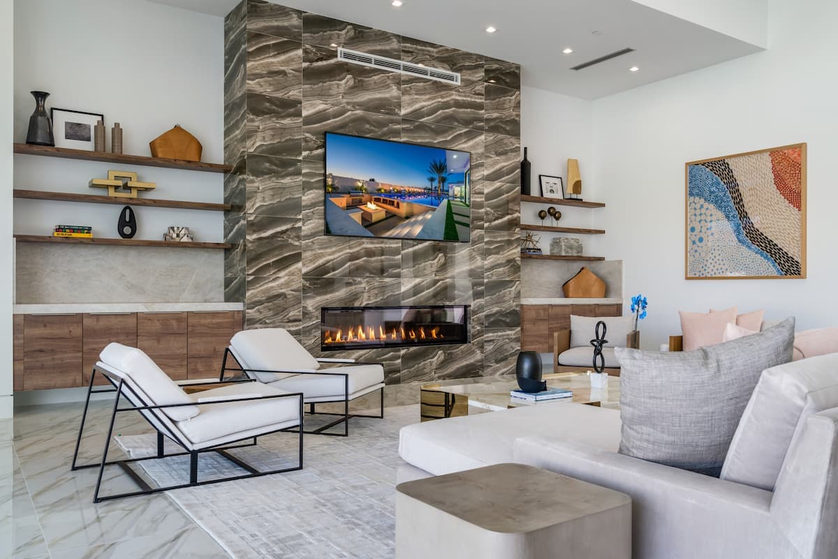 Bravo Villa #13 - Image 3