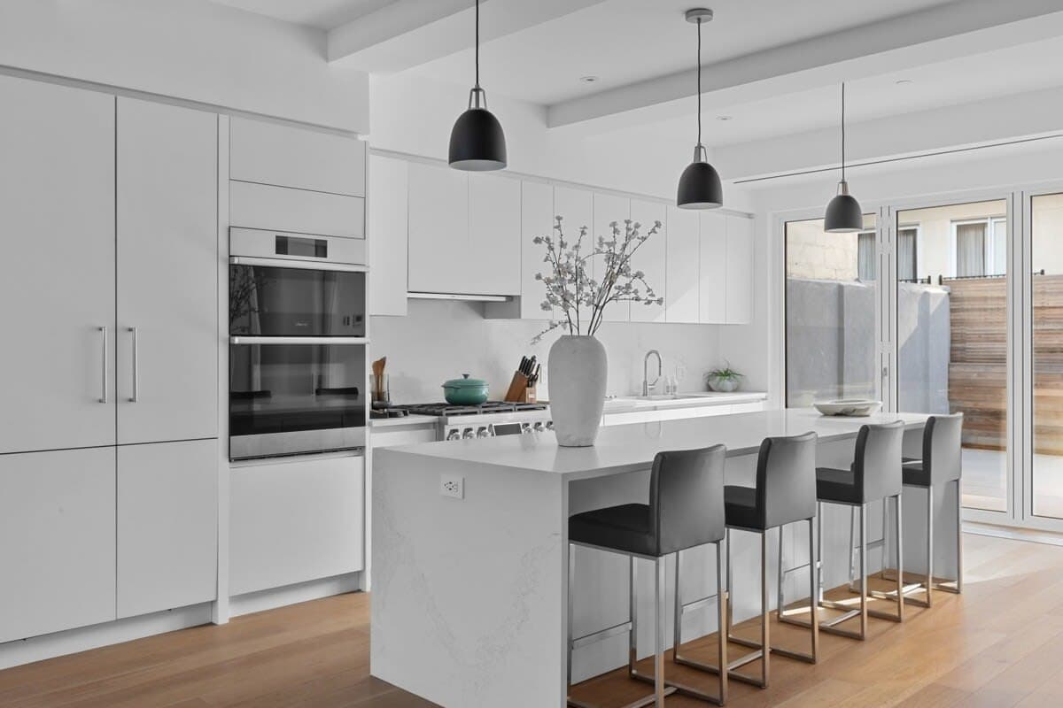 Madison Place - Image 5