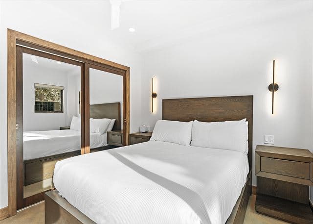 Ina's Way Townhome Unit B - Image 8