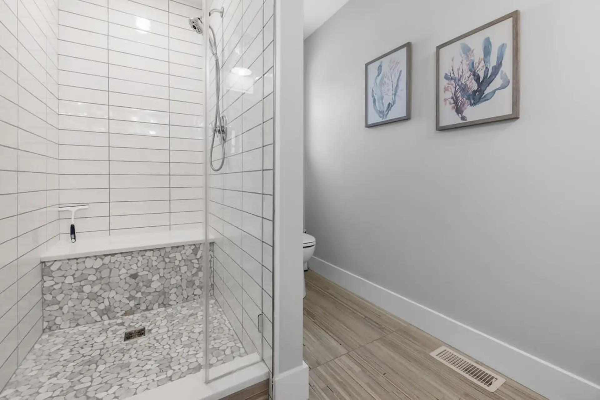 Chipwrecked - Image 26