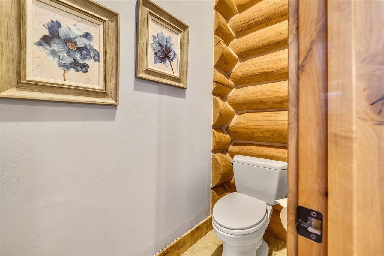 Goldenview Lodge - Image 24