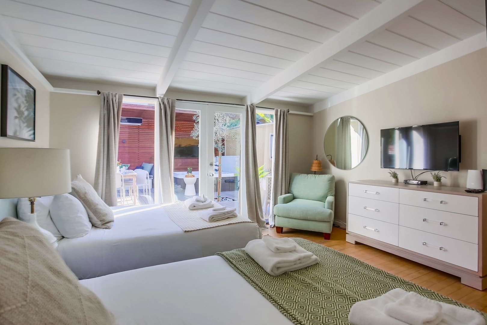 Summer Sea Home - Image 17