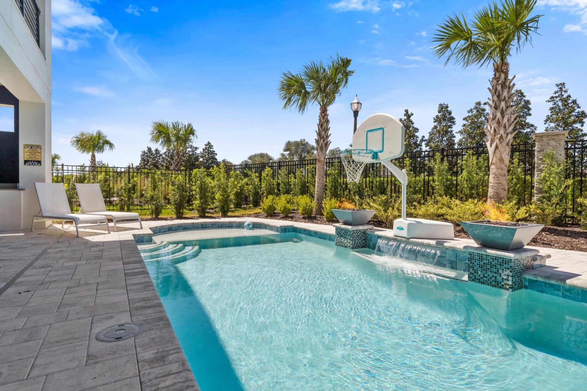 Majestic Club Mansion - Image 34