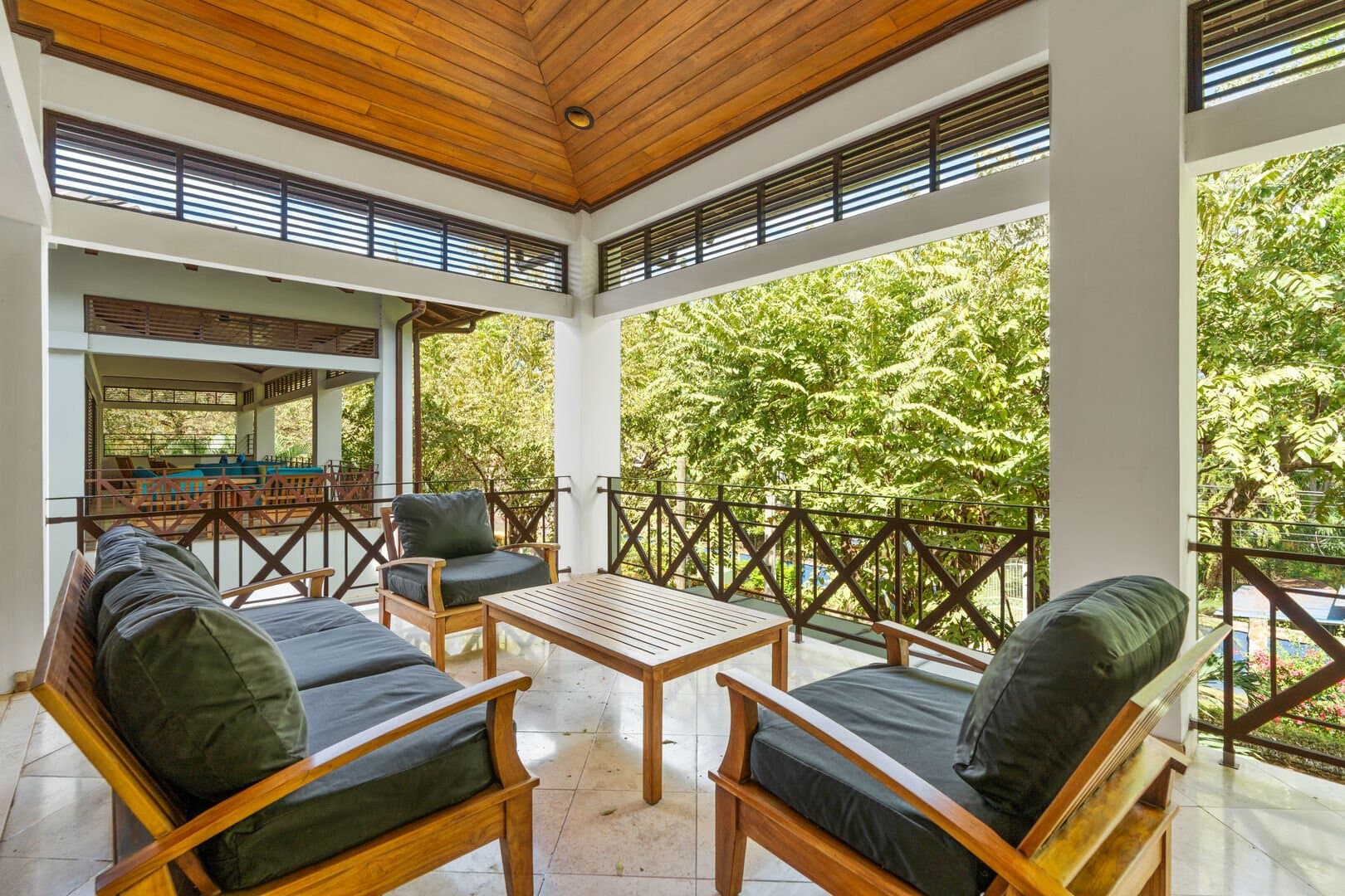 Ibis Condo #10 - Image 20