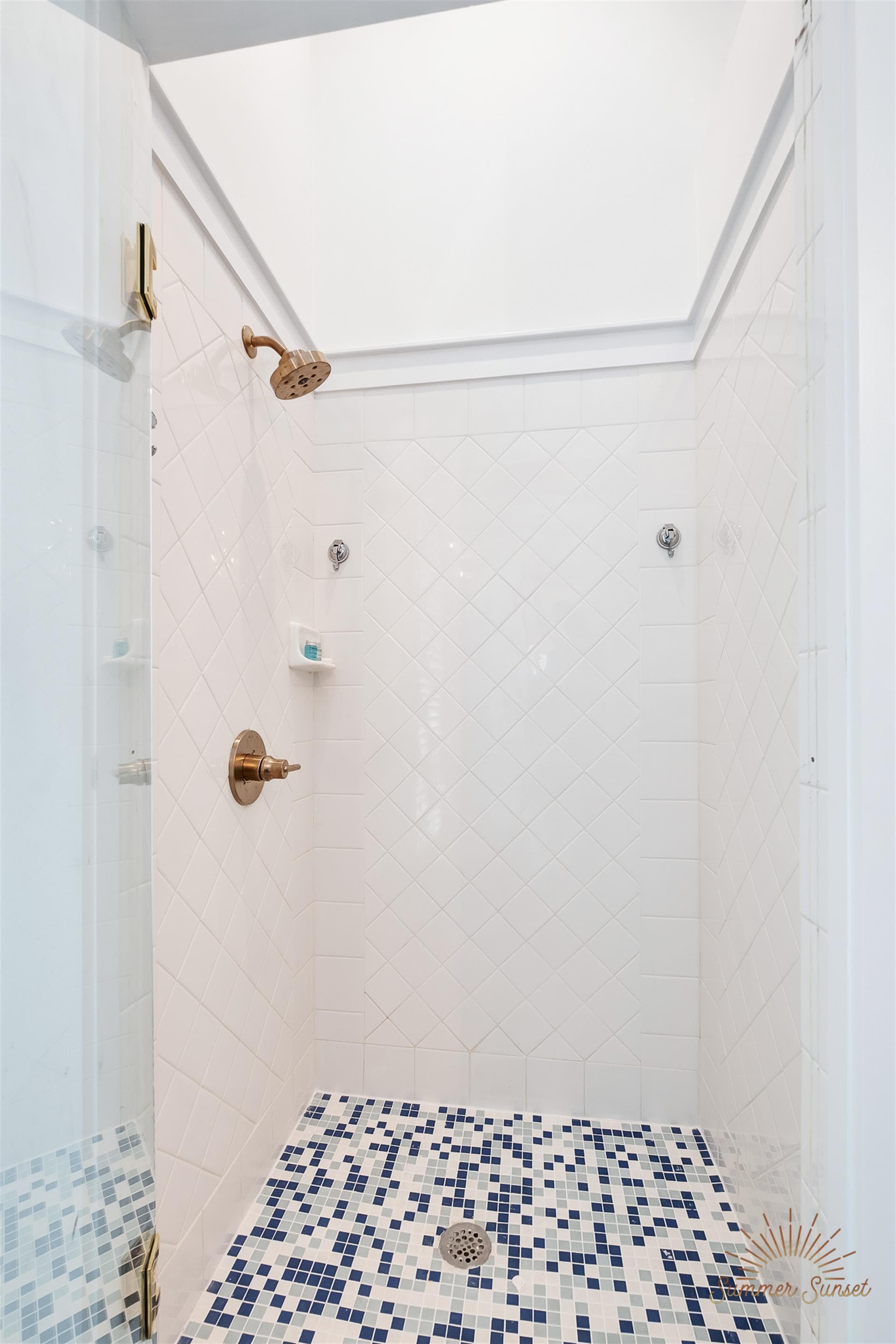 Summer Sunset Place - Image 17