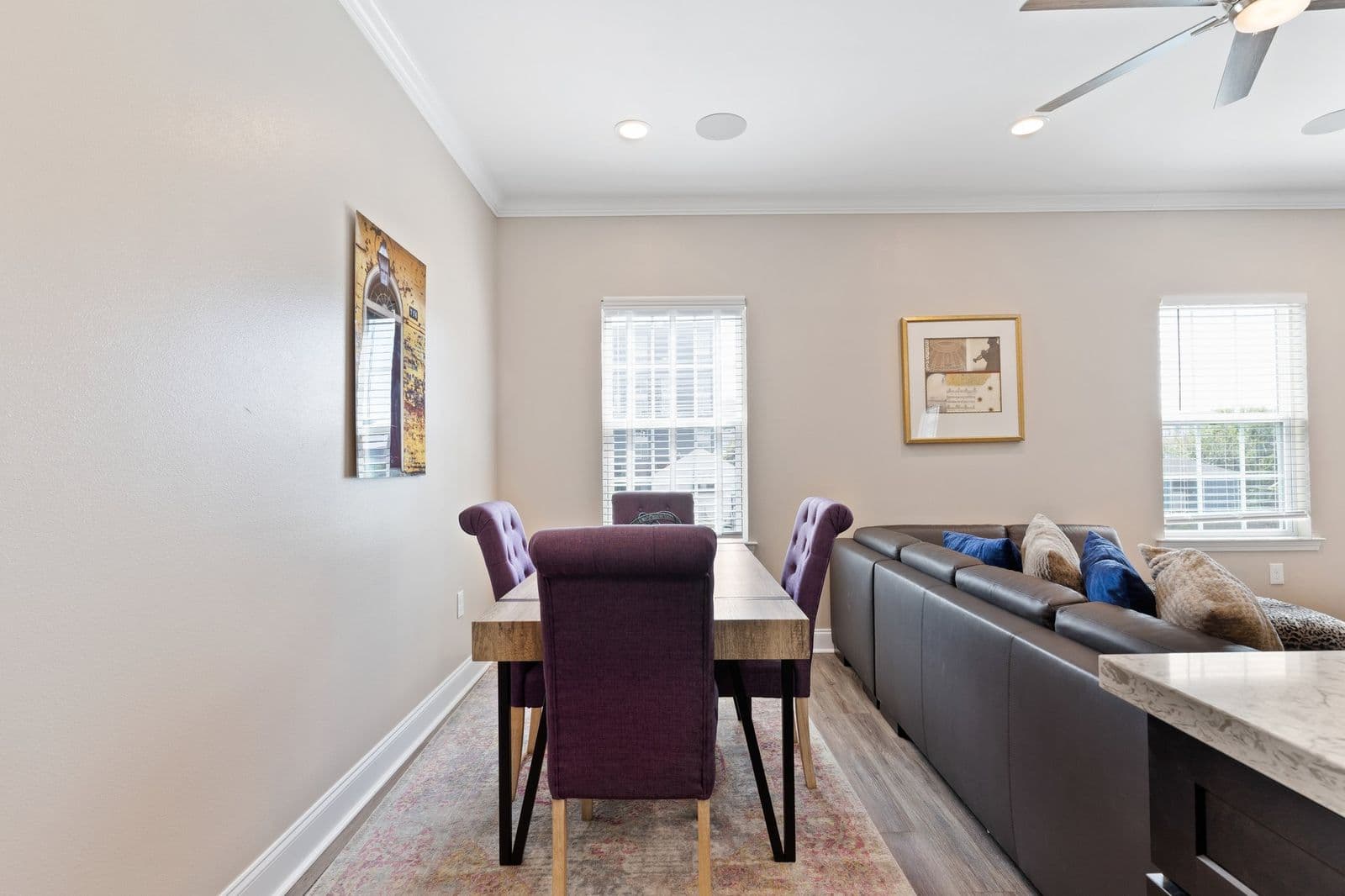 Gorgeous Mid-City House - Image 5