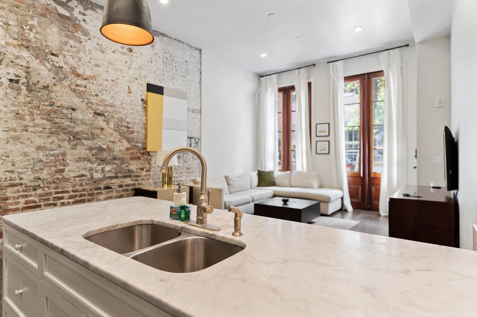 Magazine Residence - Image 6