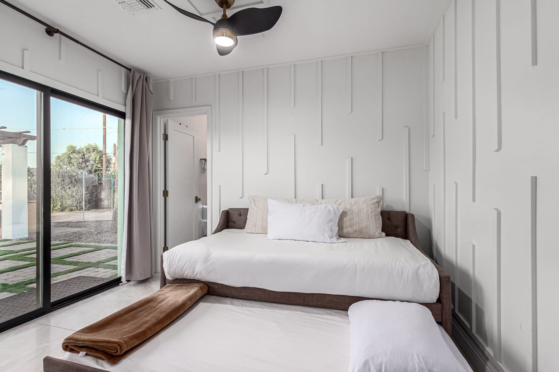 Desert Winds - Image 17