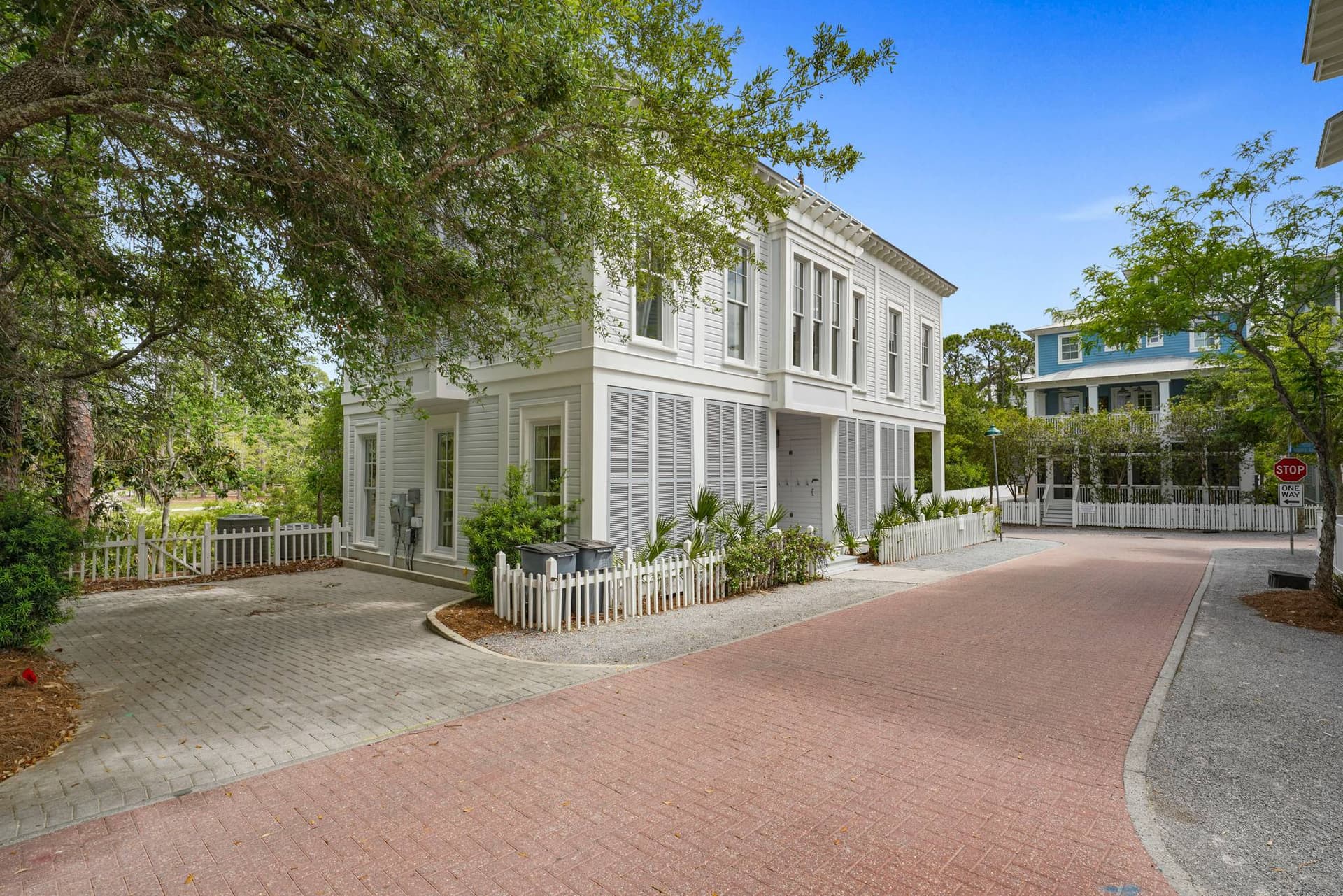 Splendor in the Sand - Image 44