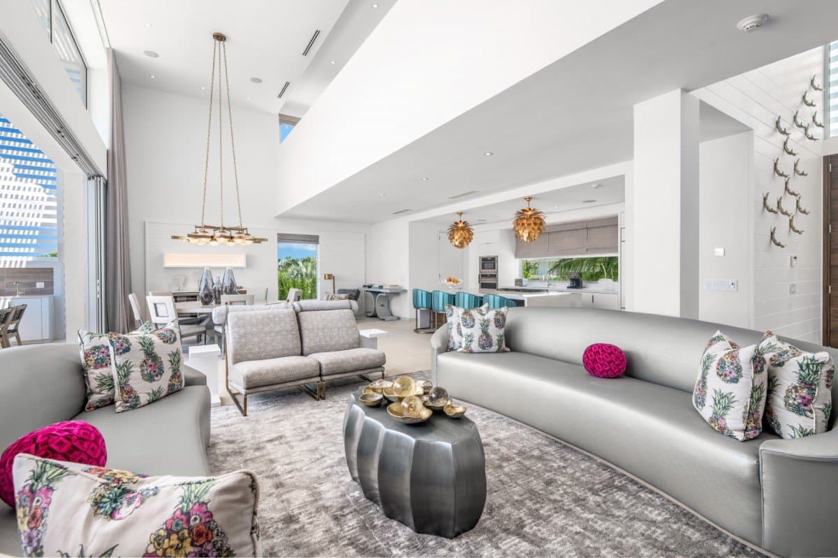 Grace Bay Six Bedroom Premium Ocean View - Image 12