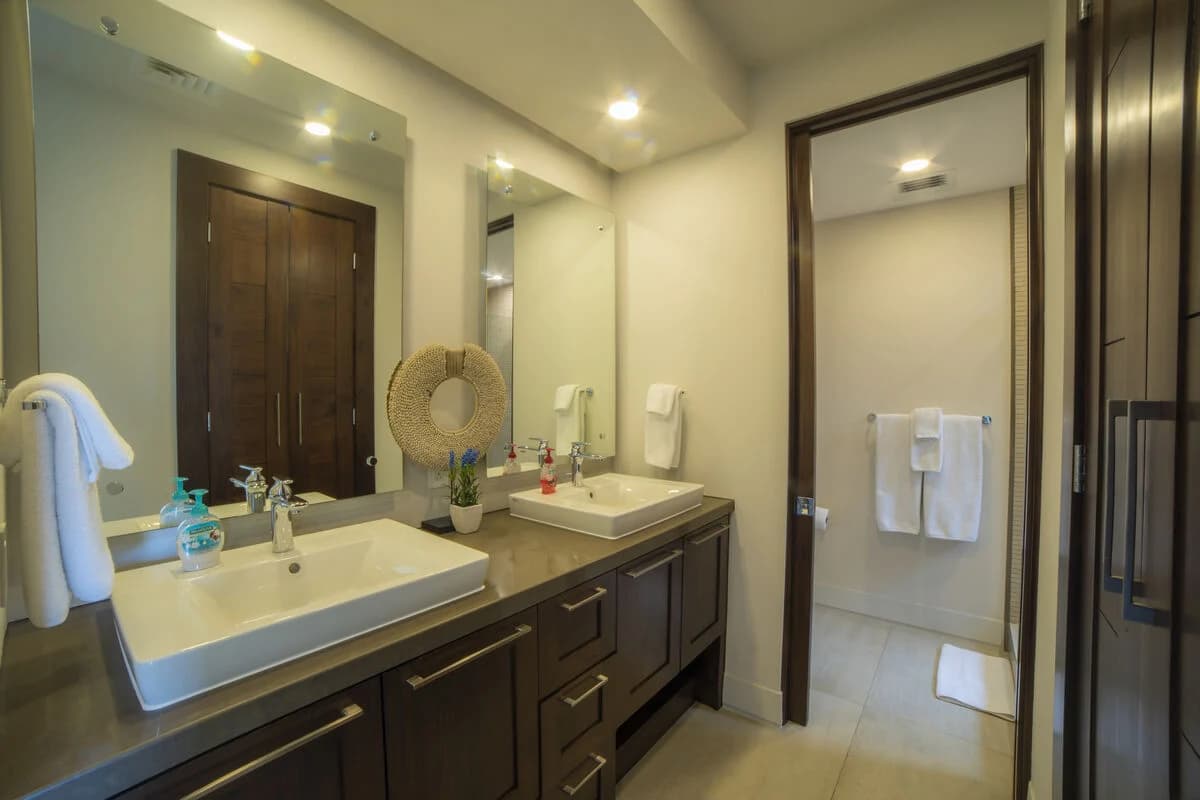 Miramar Condo 4E - Image 7