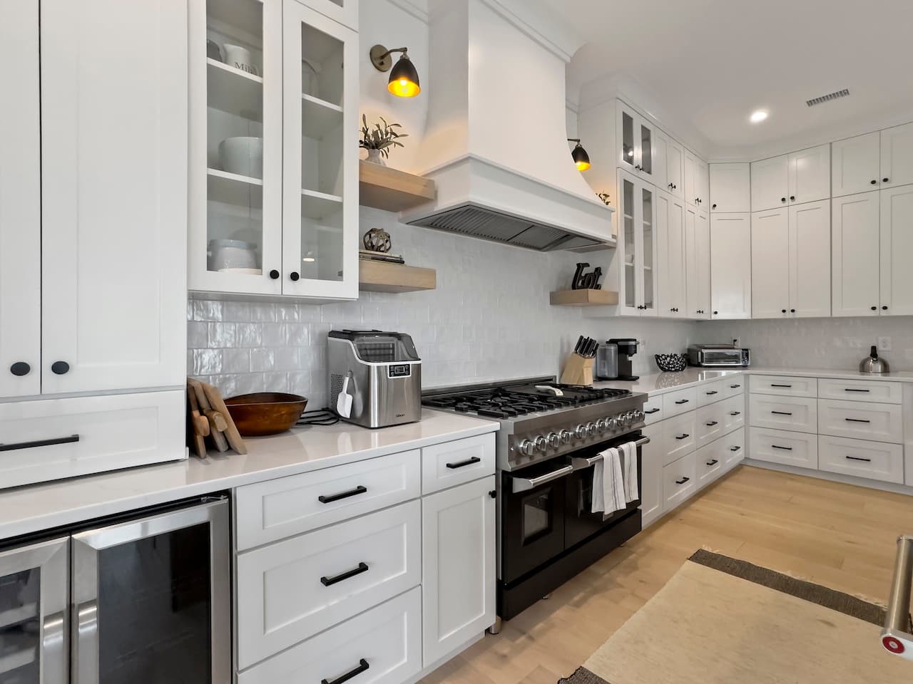 Amalfi Palms Getaway - Image 32