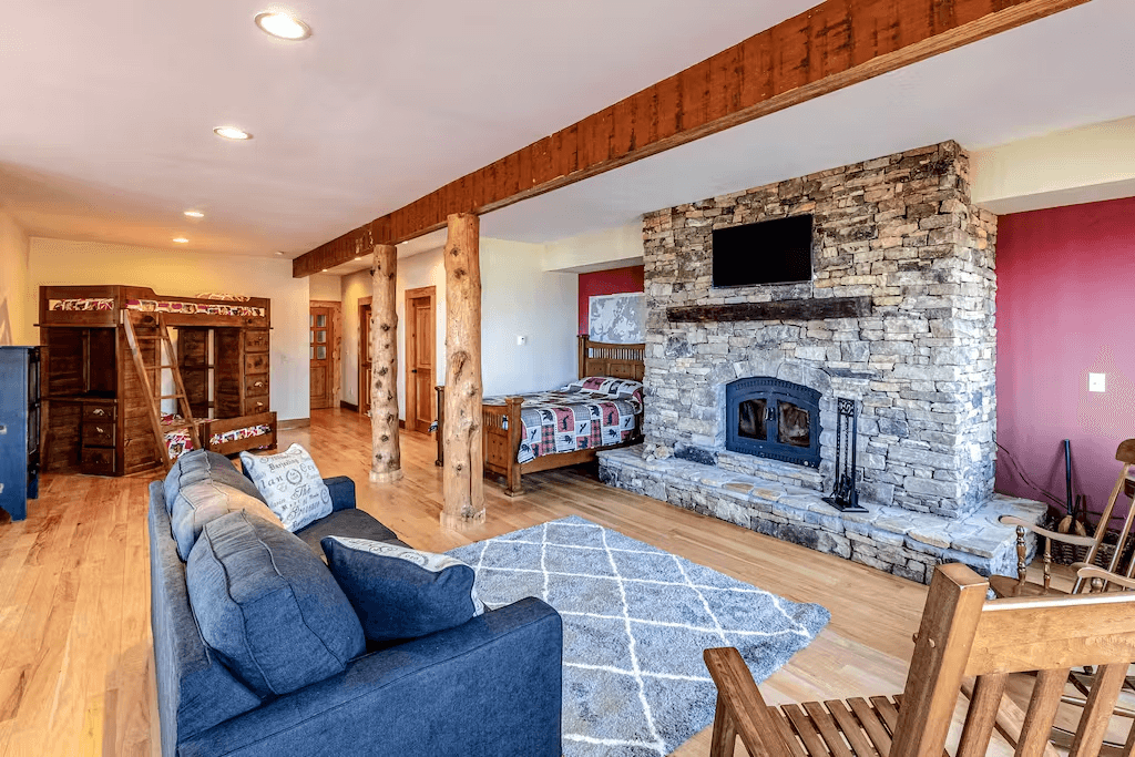 Two Bears - Image 32