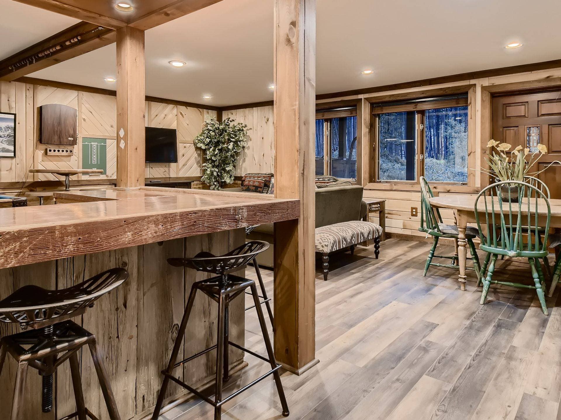 Breck Lodge House - Image 9