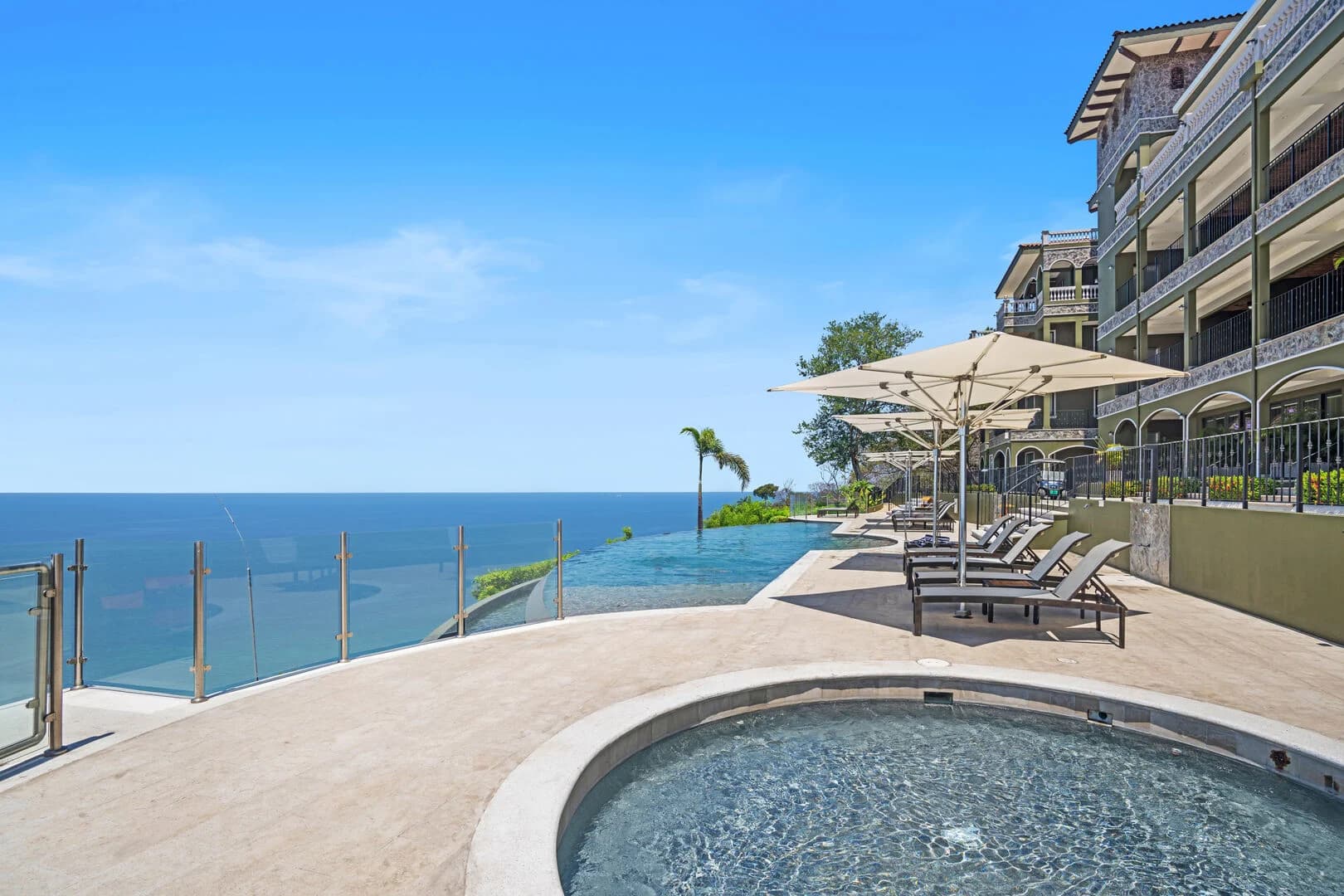 Splendor Penthouse #503 - Image 32