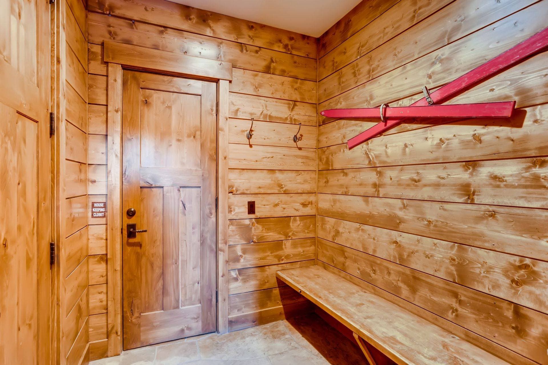 Snowy Pines House - Image 5