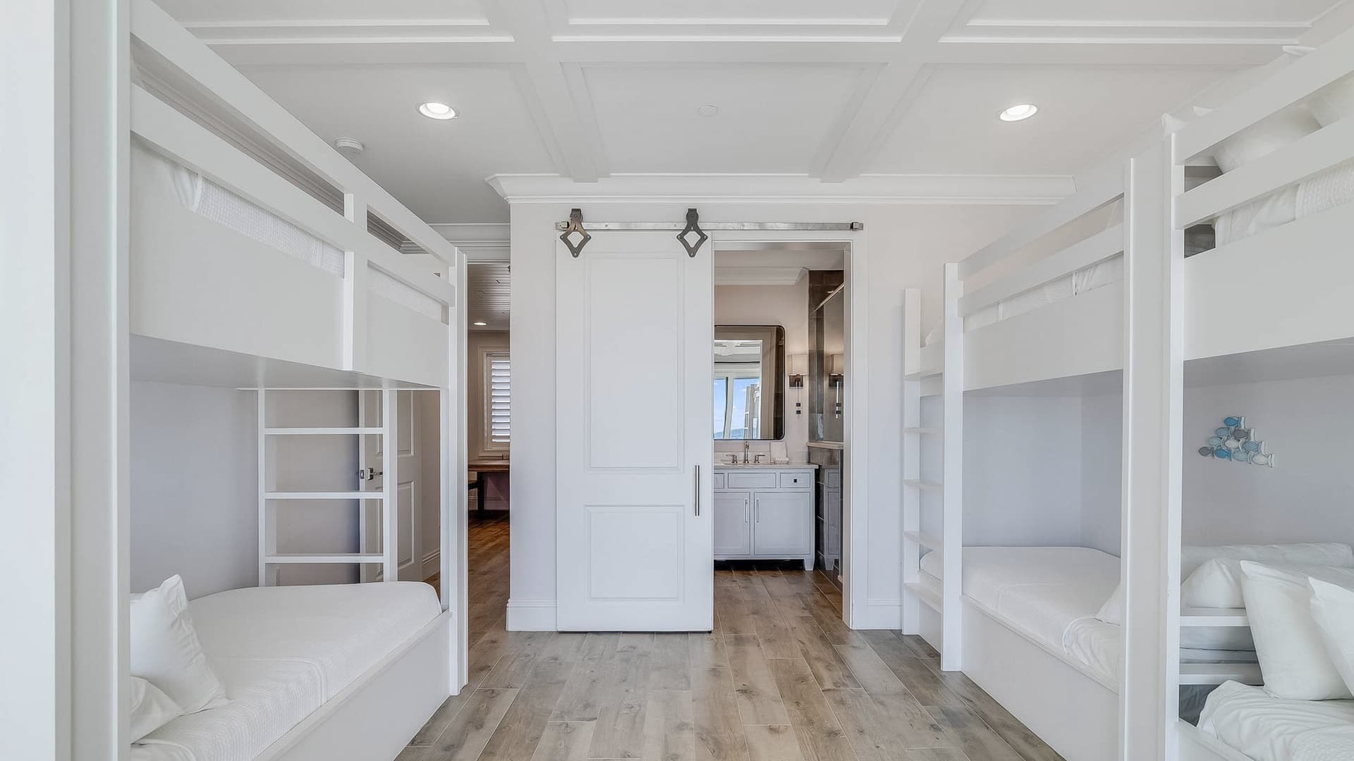 Azzurro Moon - Image 25