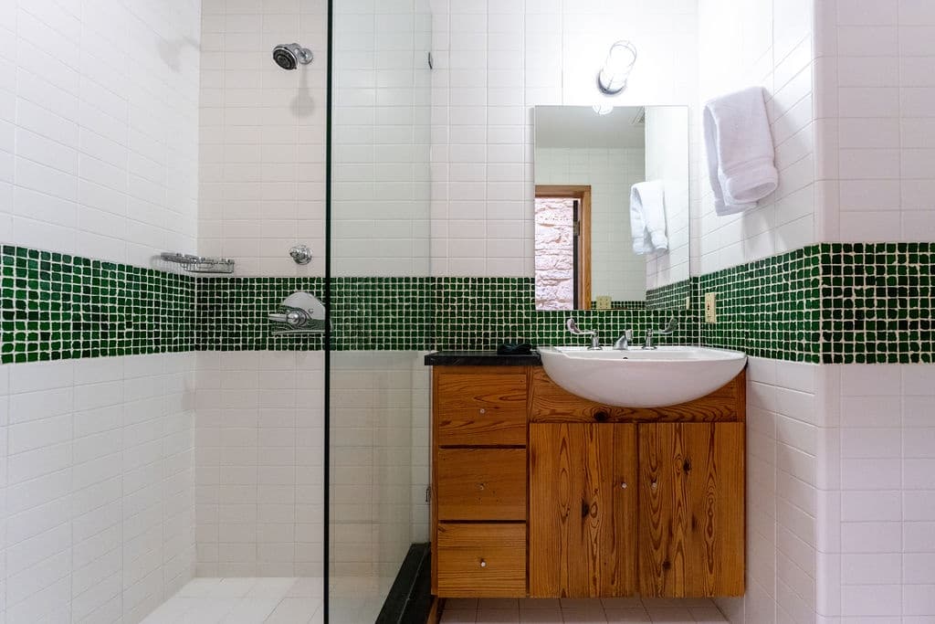 Loft On Congress Home - Image 39