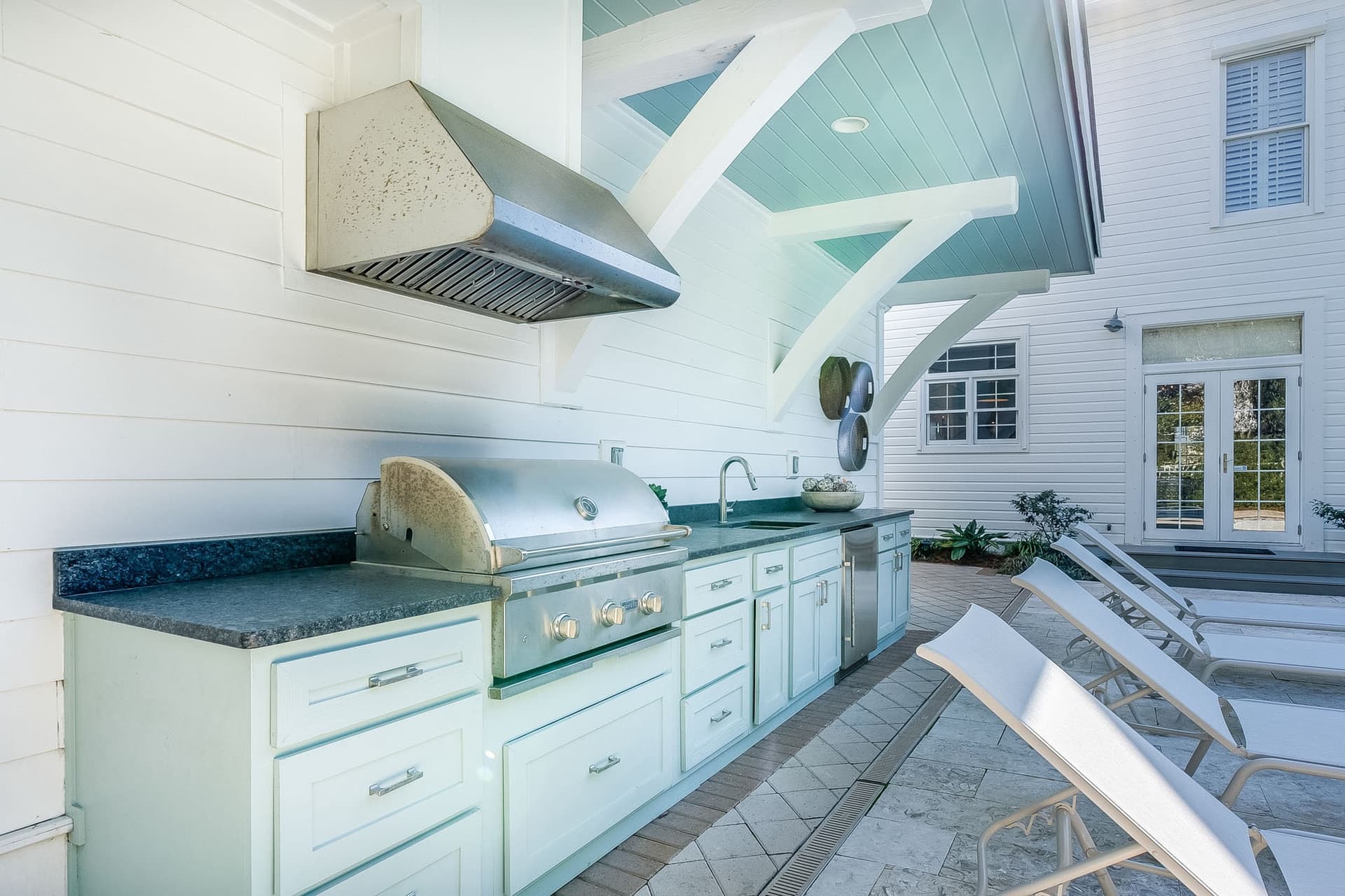 Southern Breeze - Image 93