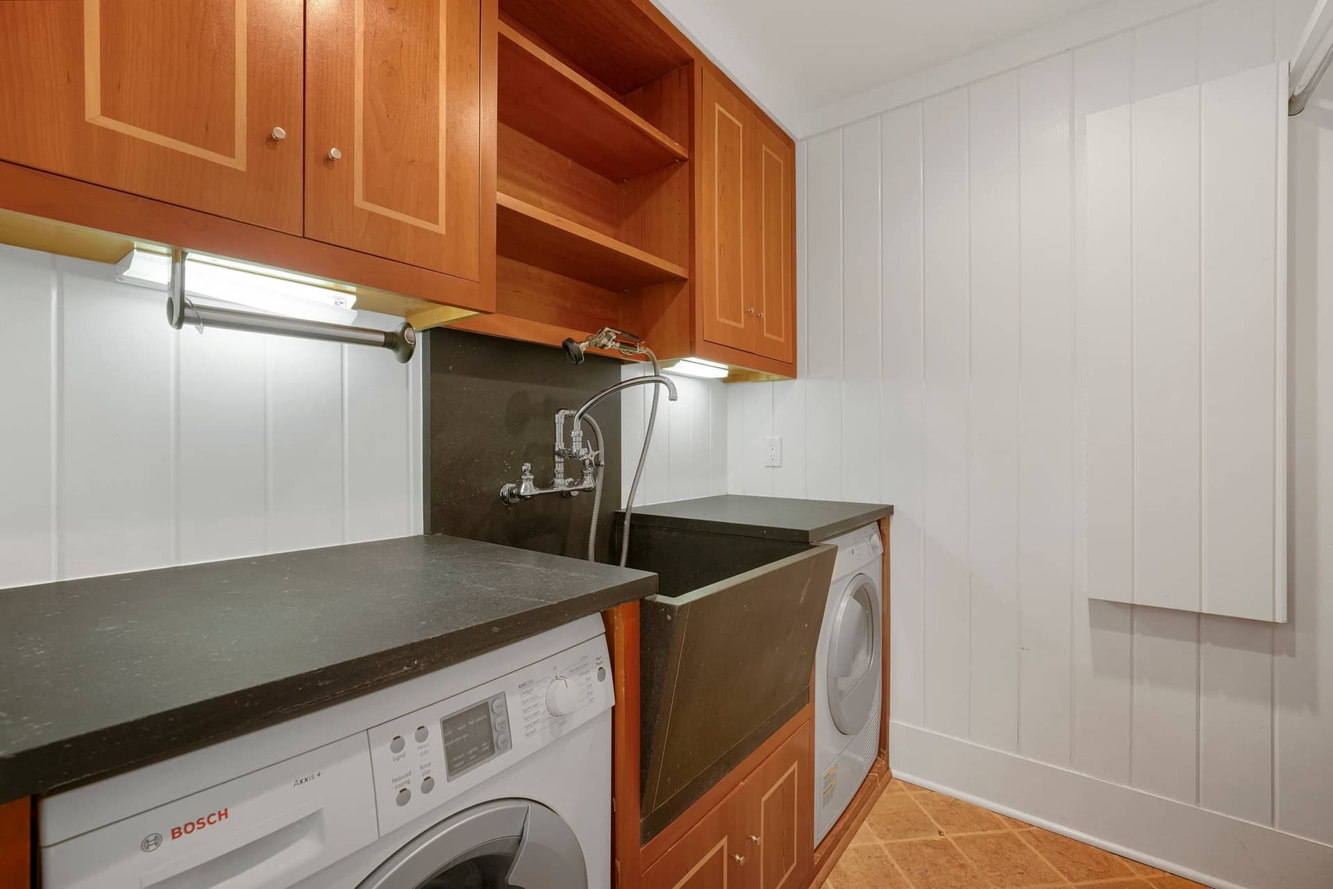 Rossi House - Image 44