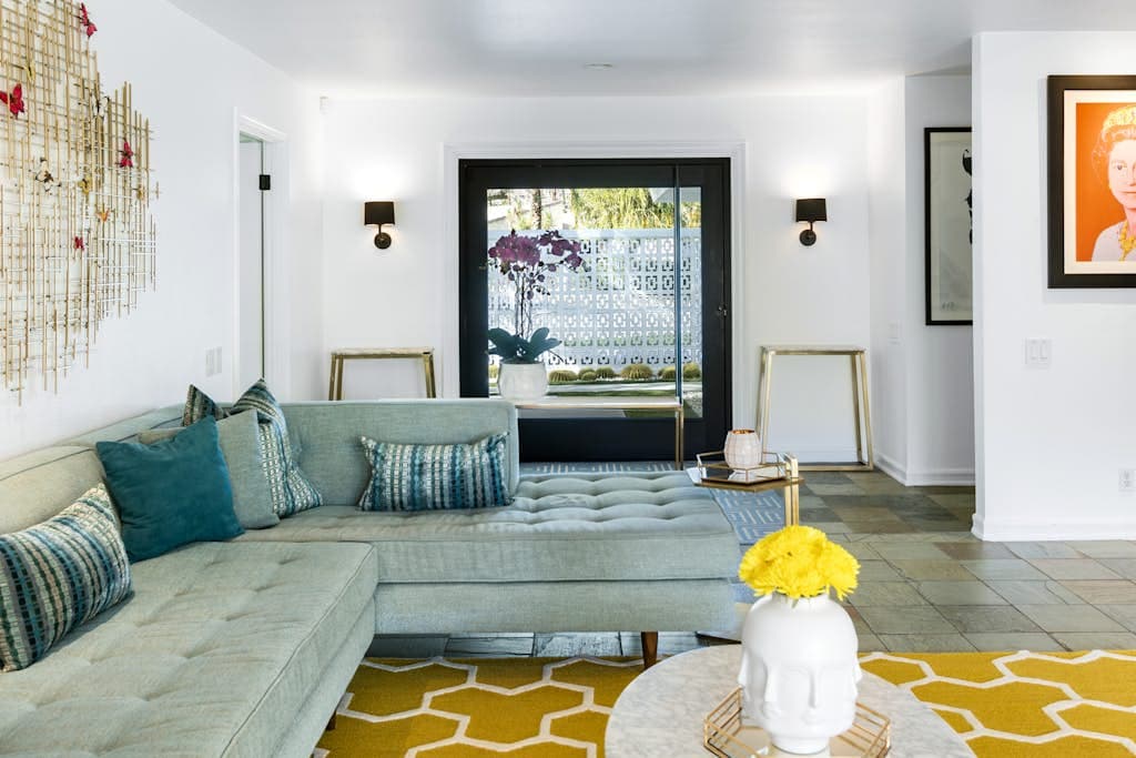 Monroe Hideaway - Image 7