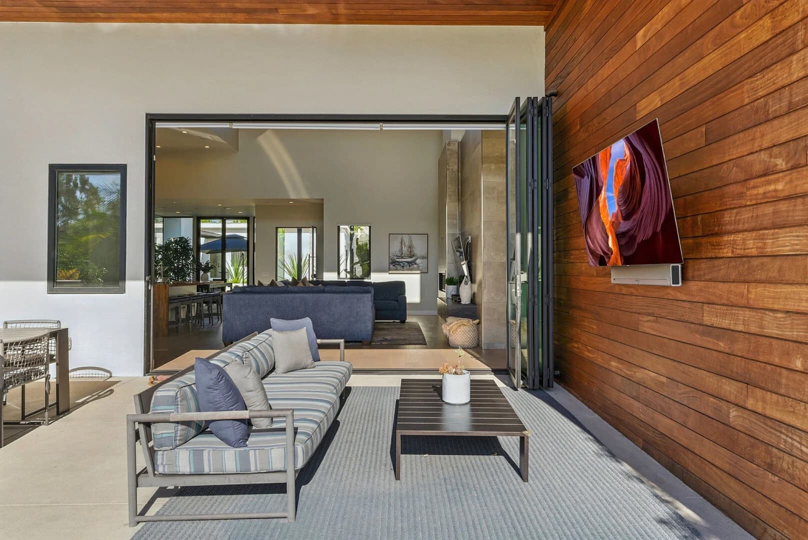 Coastal Paradise - Image 10