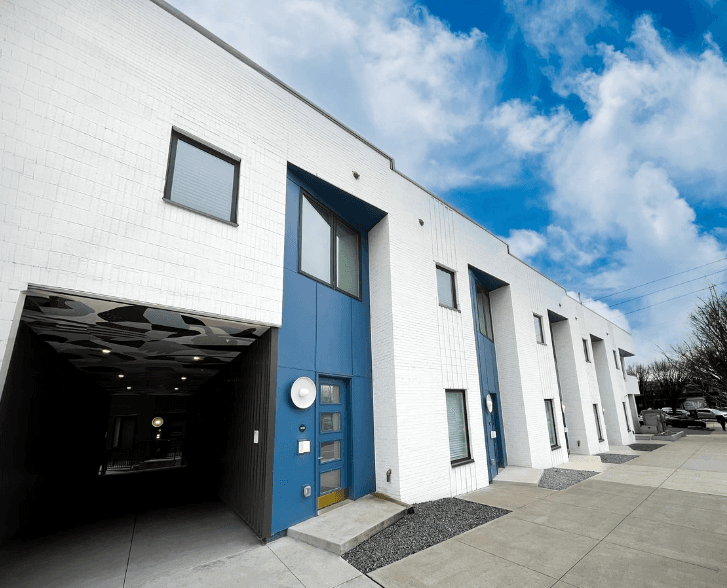 Dolly Residence - Image 20