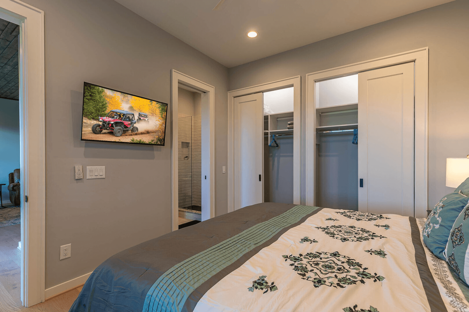 Blue Ridge Sanctuary - Image 28