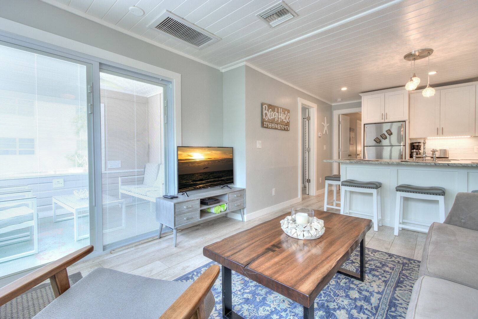 Island Vibes House - Image 5