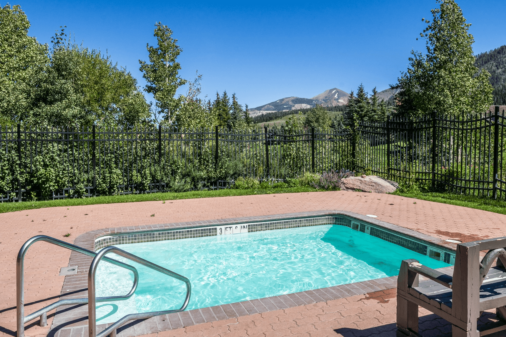 The Lodges at Snowcreek #507 - Image 3