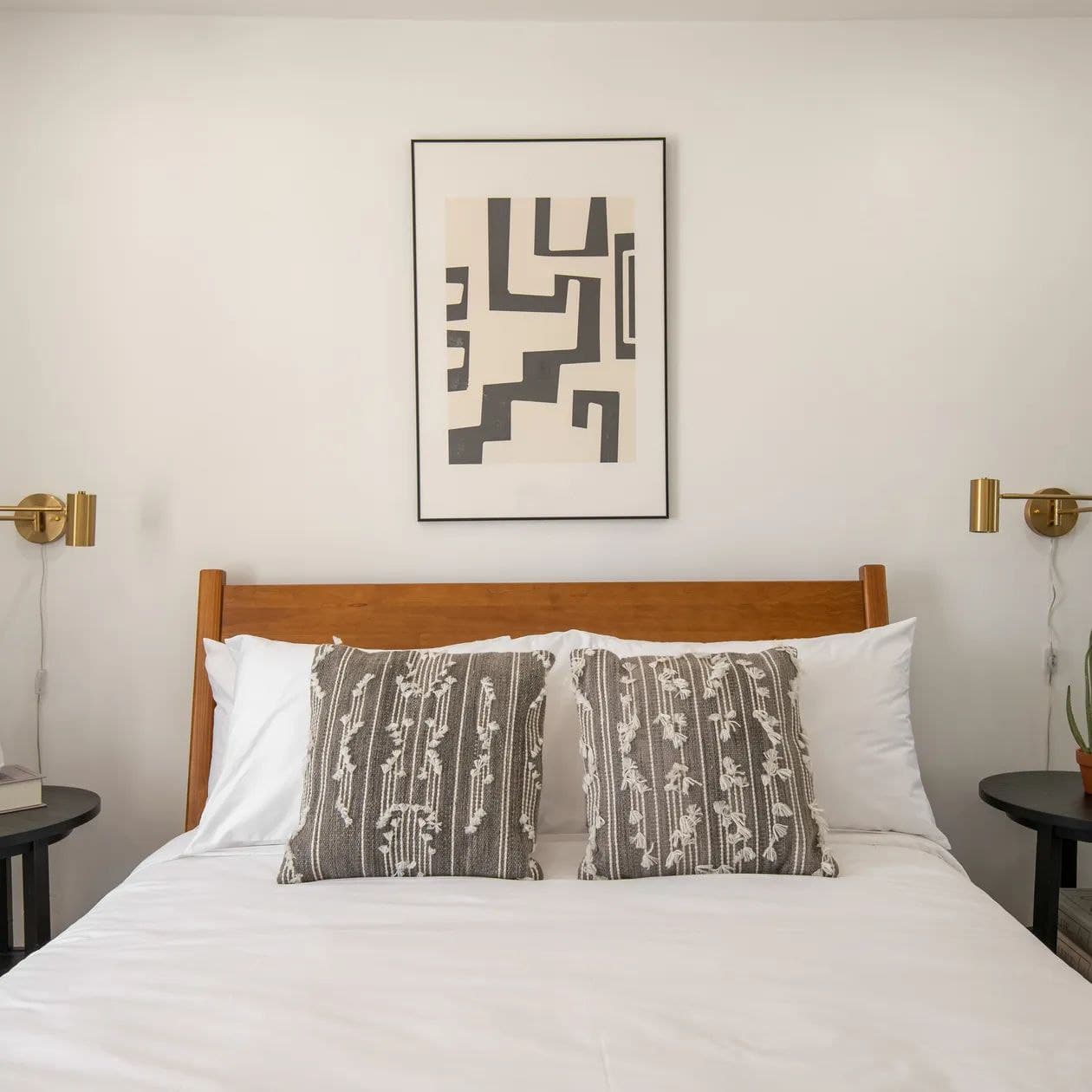 Yellowjacket - Image 20