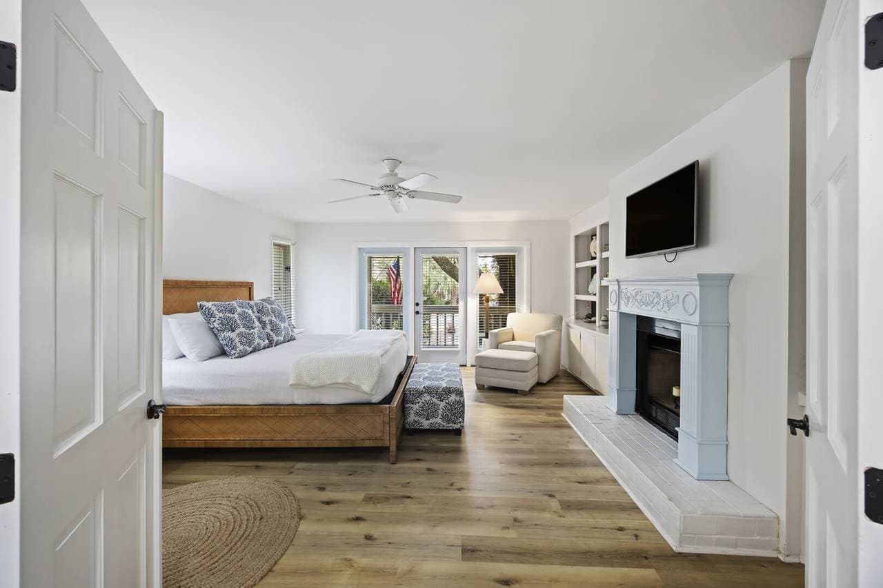 Livin' on a Dune - Image 19