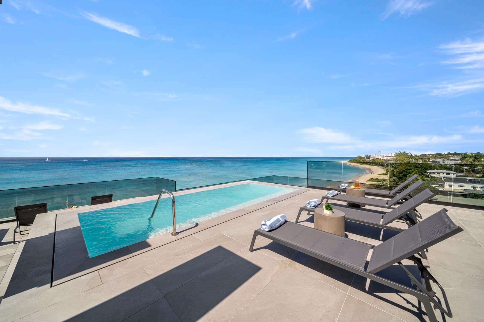 Allure #301 - Image 2