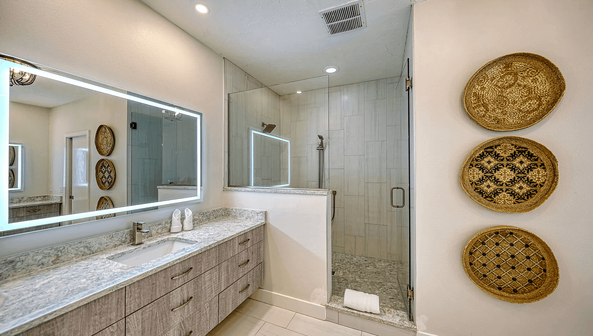 Pearl on the Bay - Image 26