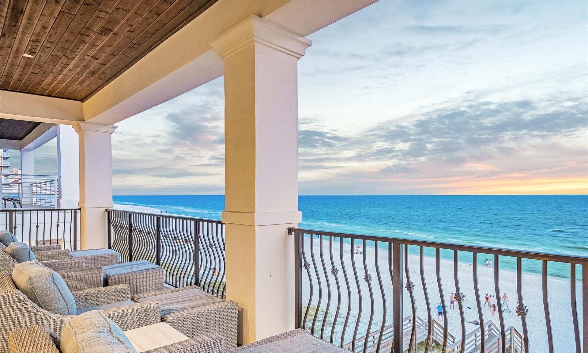 Beachfront Bliss - Image 64