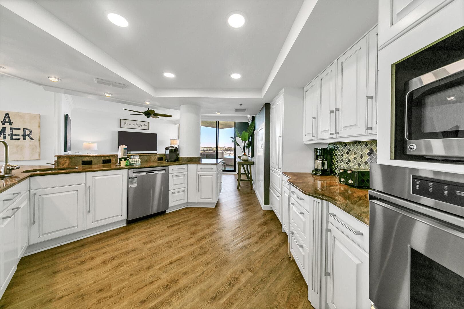 East Pass Towers #603 - Image 7