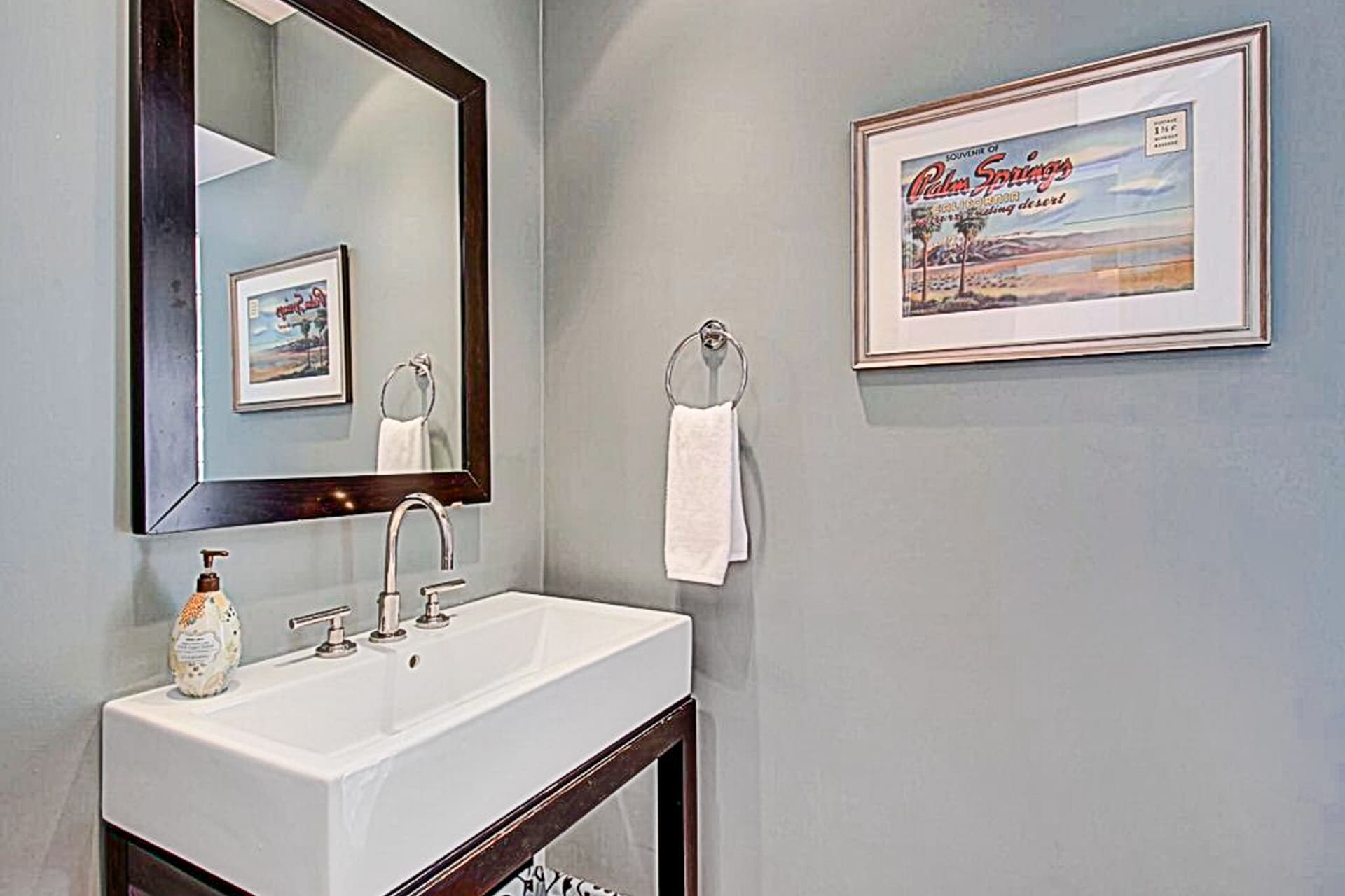 Club 1070 Home - Image 11