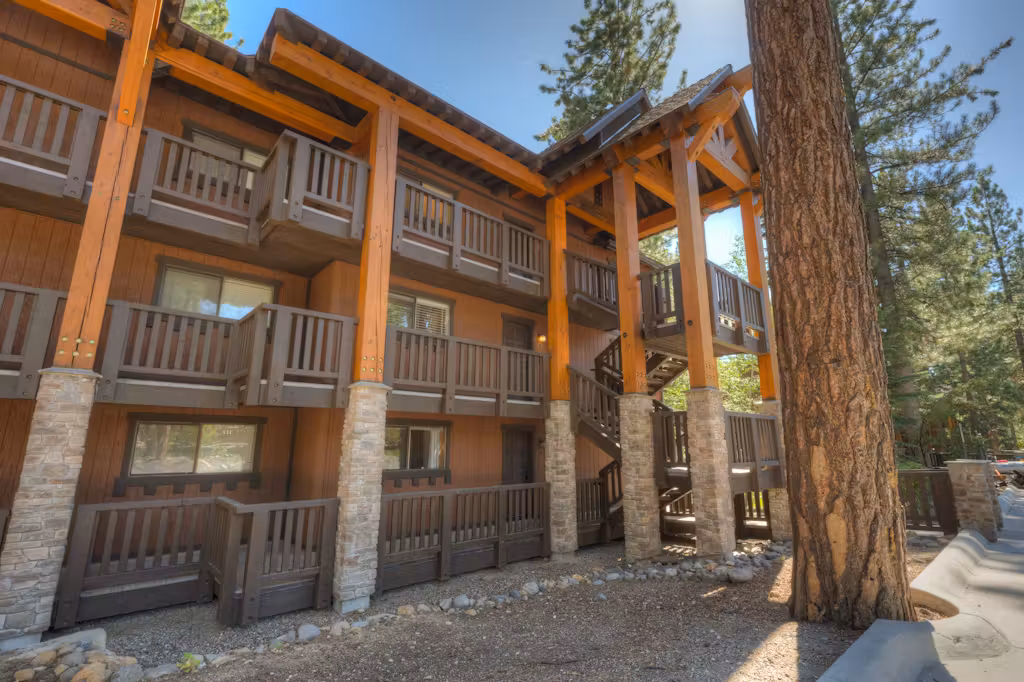 Incline Village Stunner - Image 23