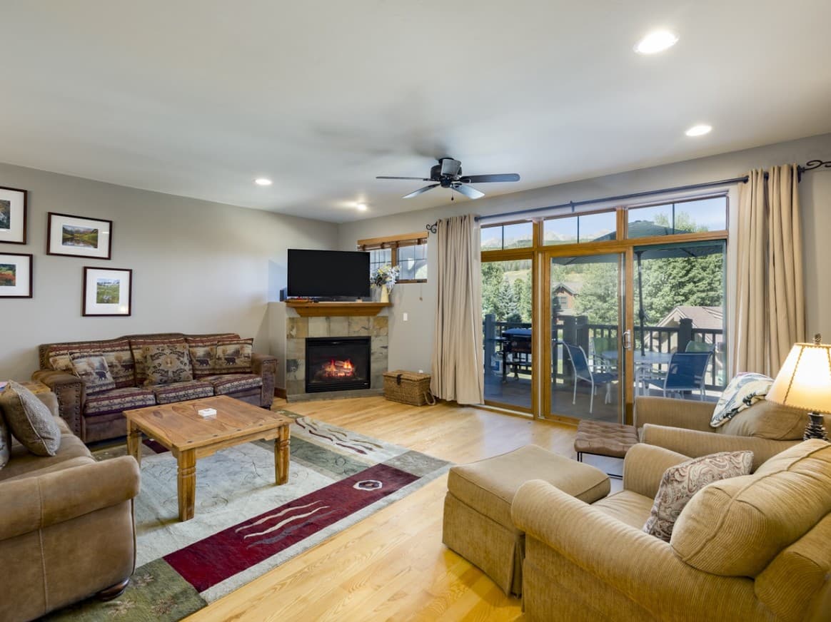 Oak Point Place - Image 4
