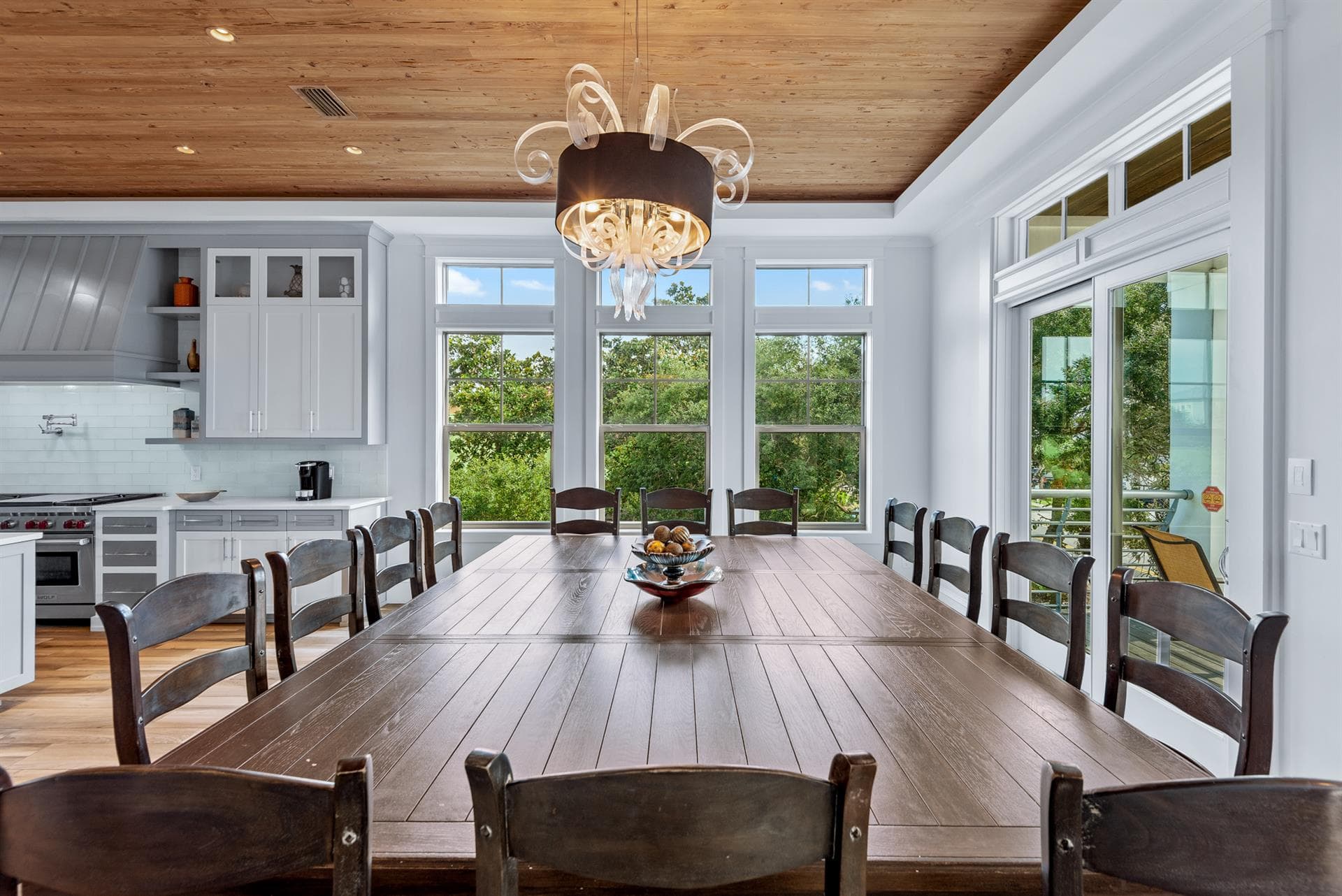 Life Aquatic Villa - Image 45