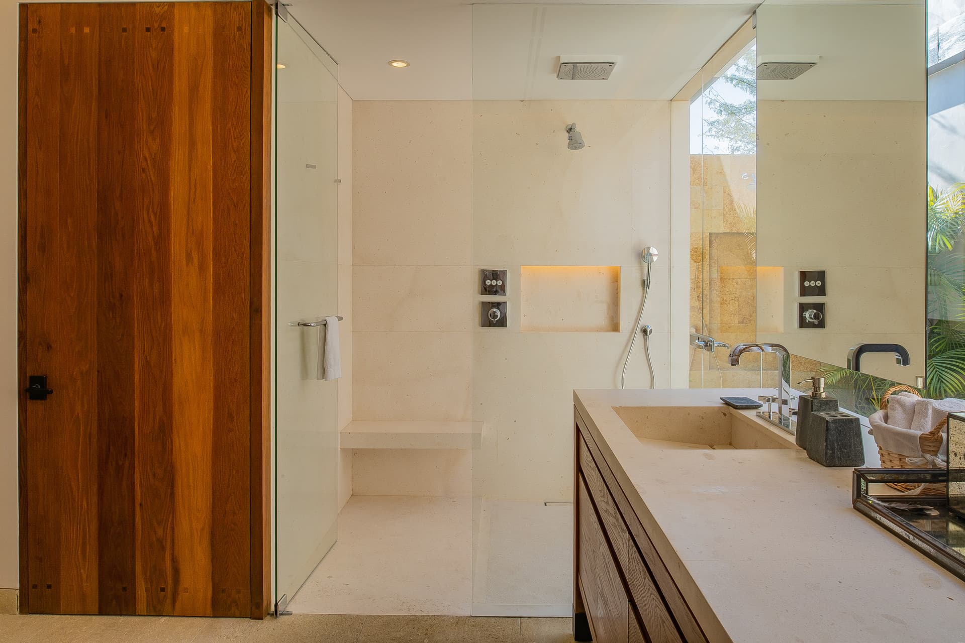 West Enclave Residence #8 - Image 27