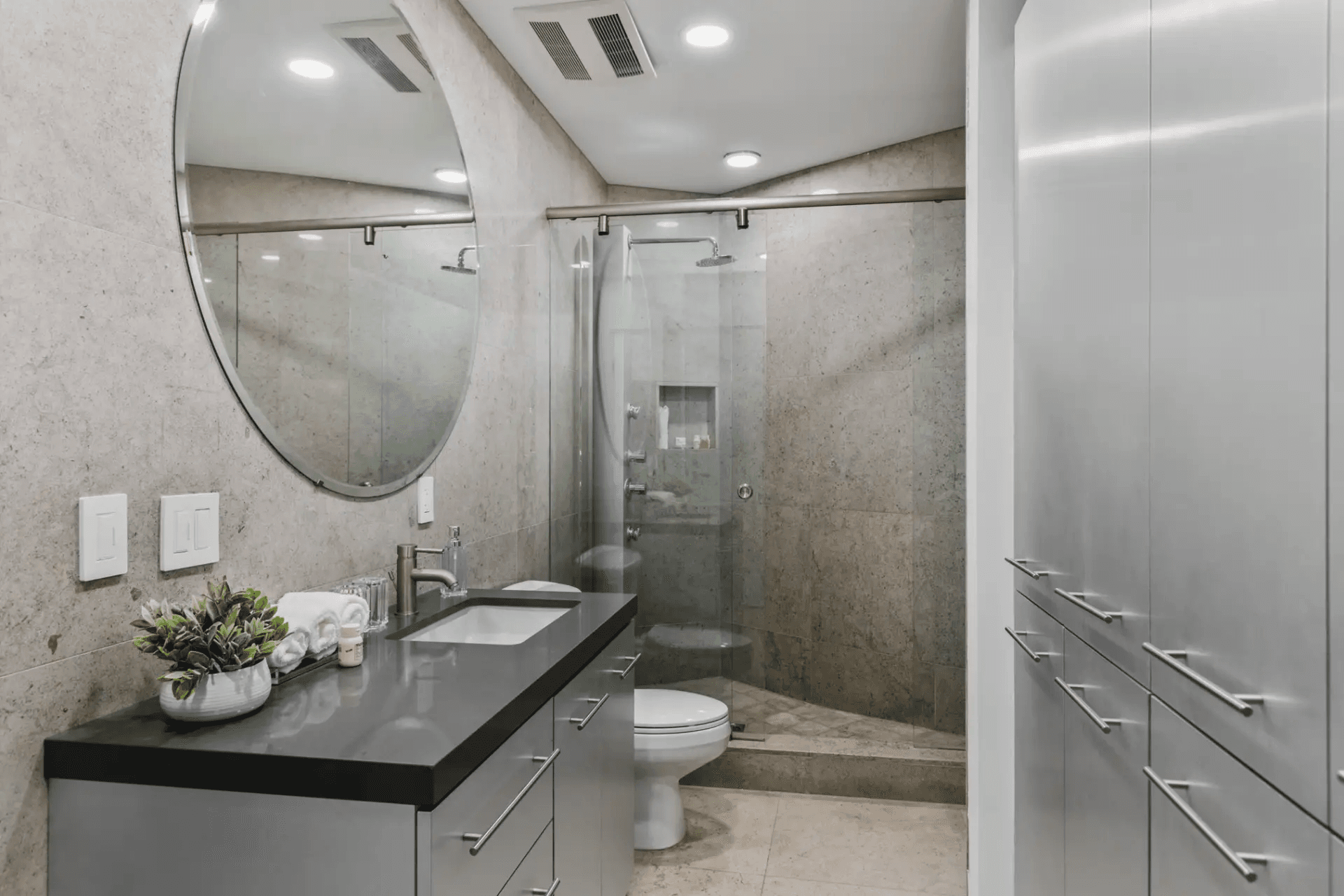 Jetson Estate - Image 24