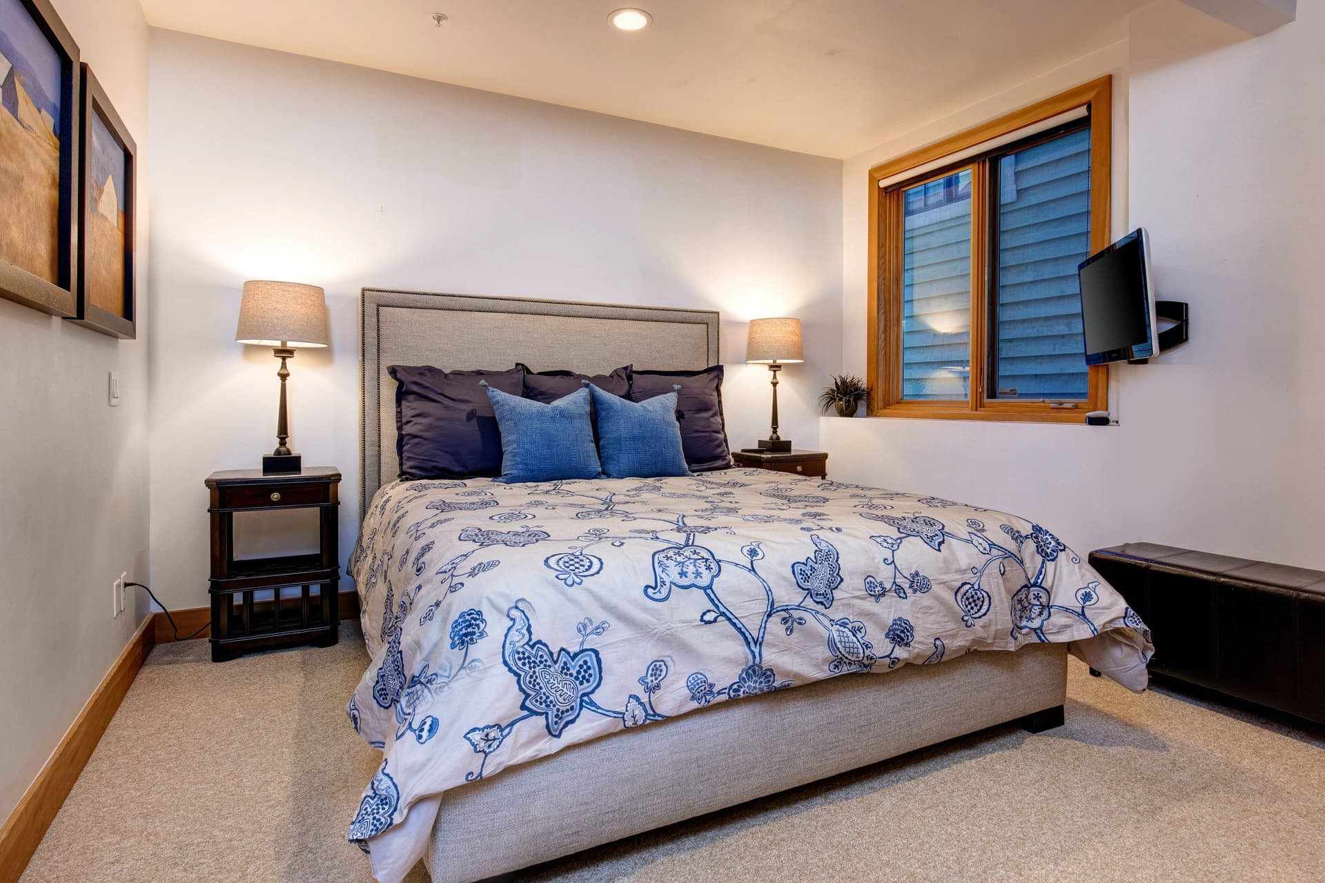 Old Town Overlook House - Image 15