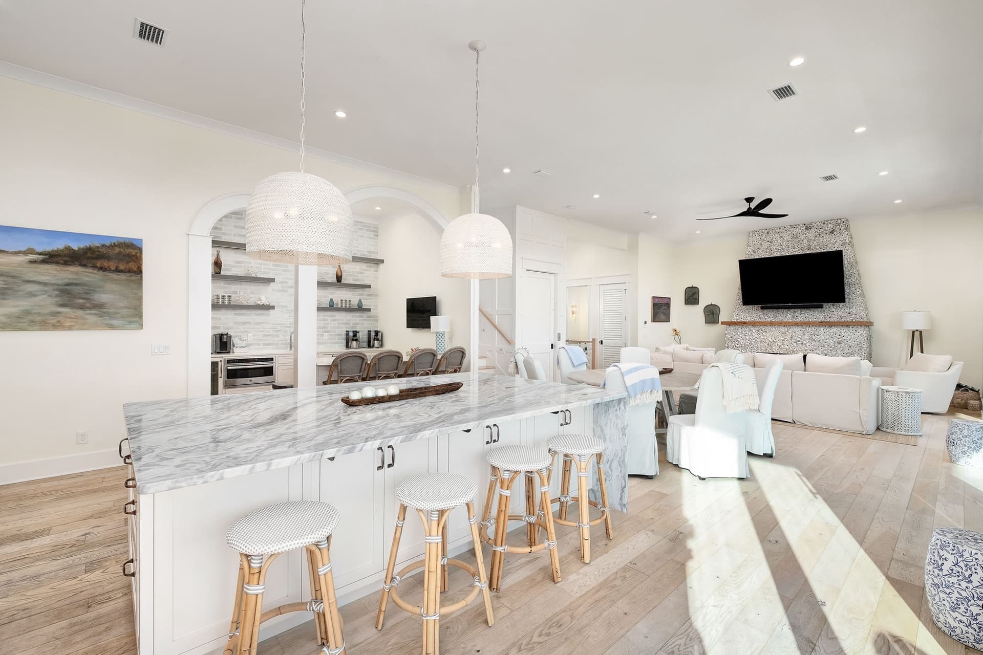 Belle La Mer - Image 26