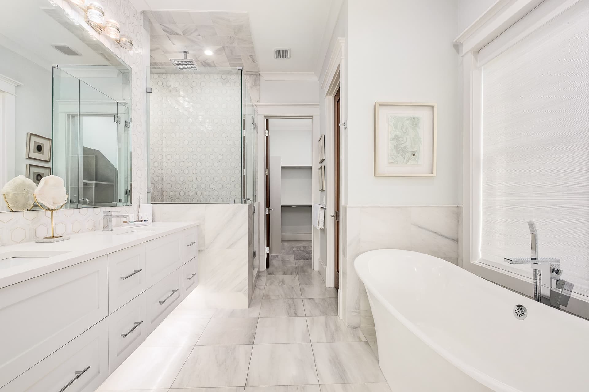 Oasis at Park Row Manor - Image 13