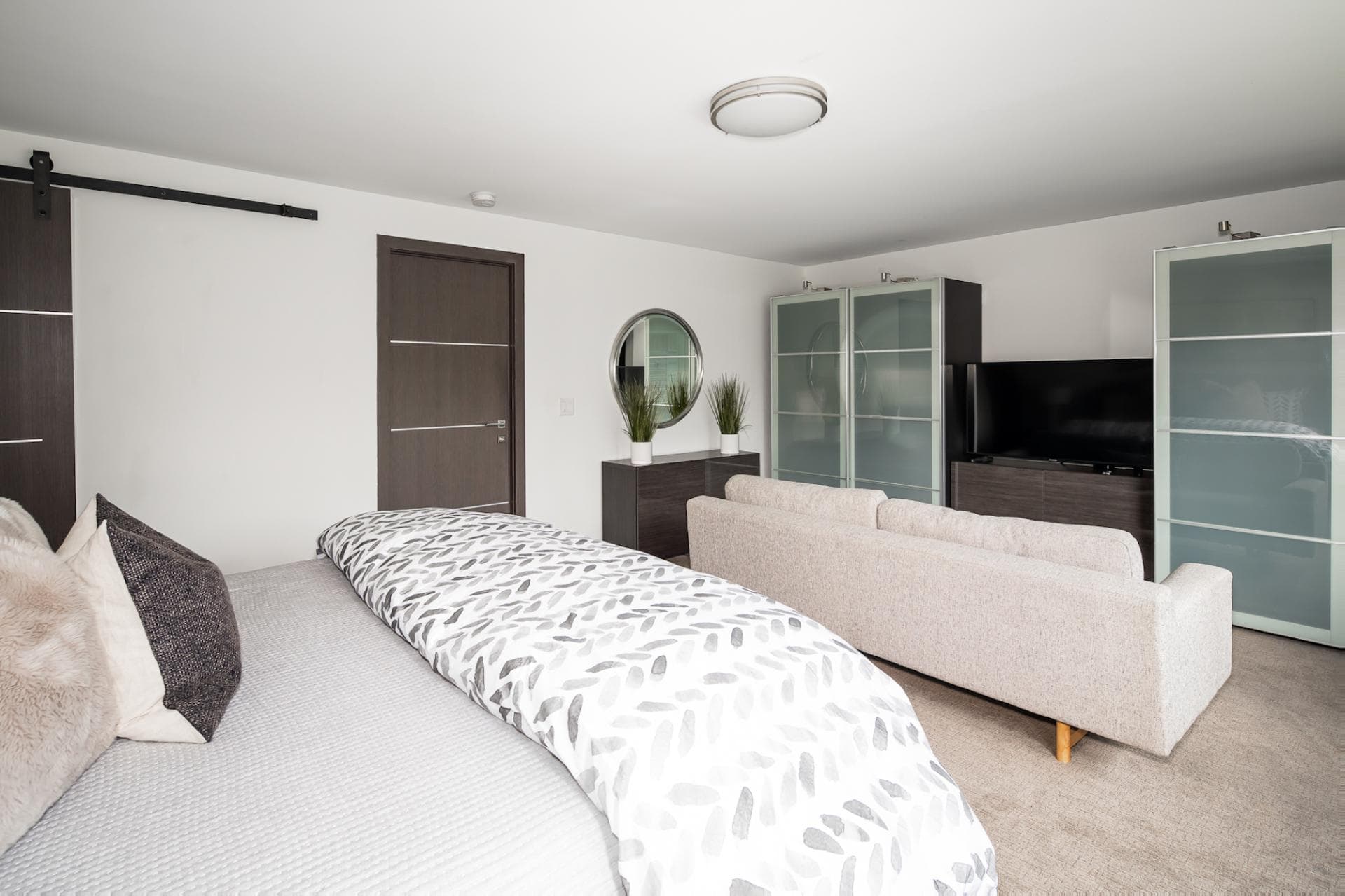 Gray Owl Retreat - Image 25