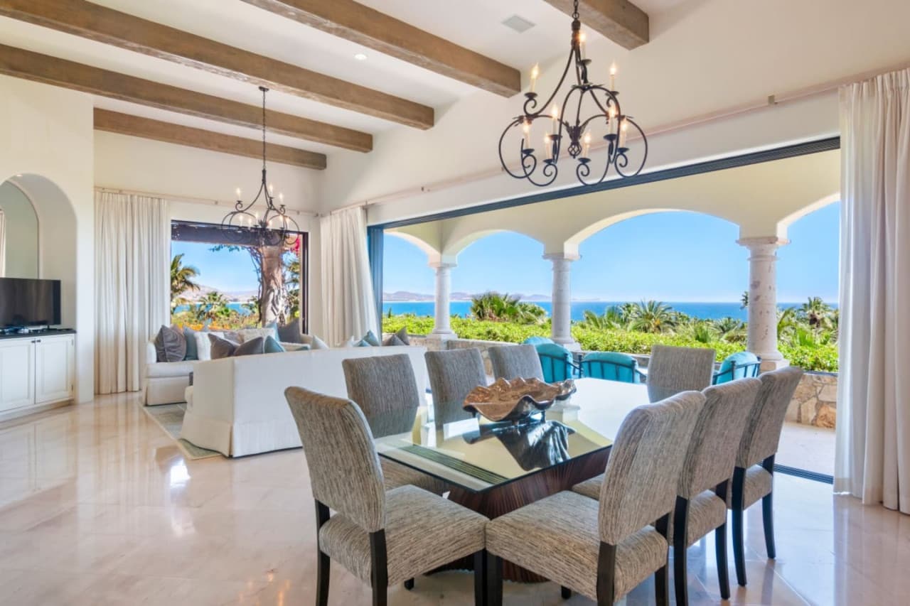 Stunning Palmilla Villa - Image 21